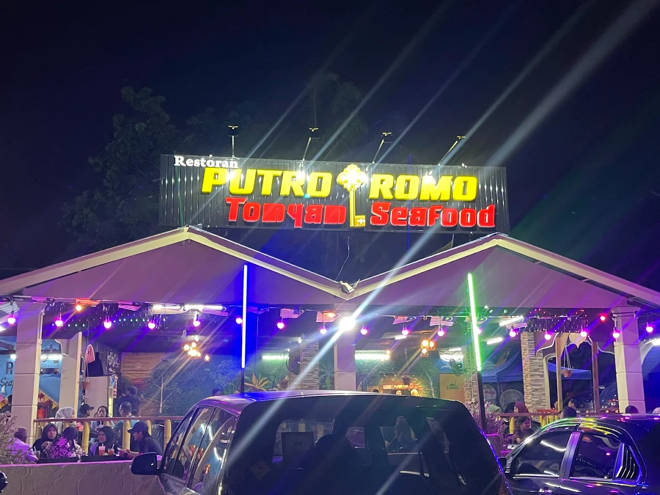 Putra Romo Tomyam Seafood